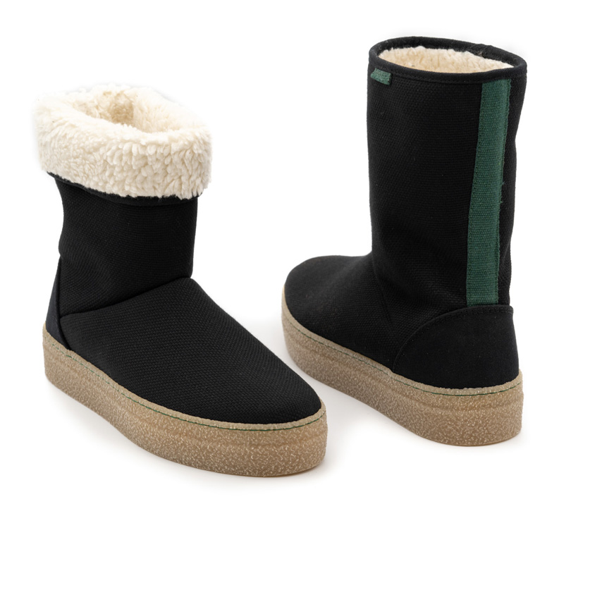 Vegan Fleece Lined Scandinavian Boots